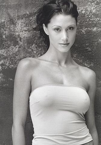 gal/Vos voisines sont des bombes !/bombe_012.jpg